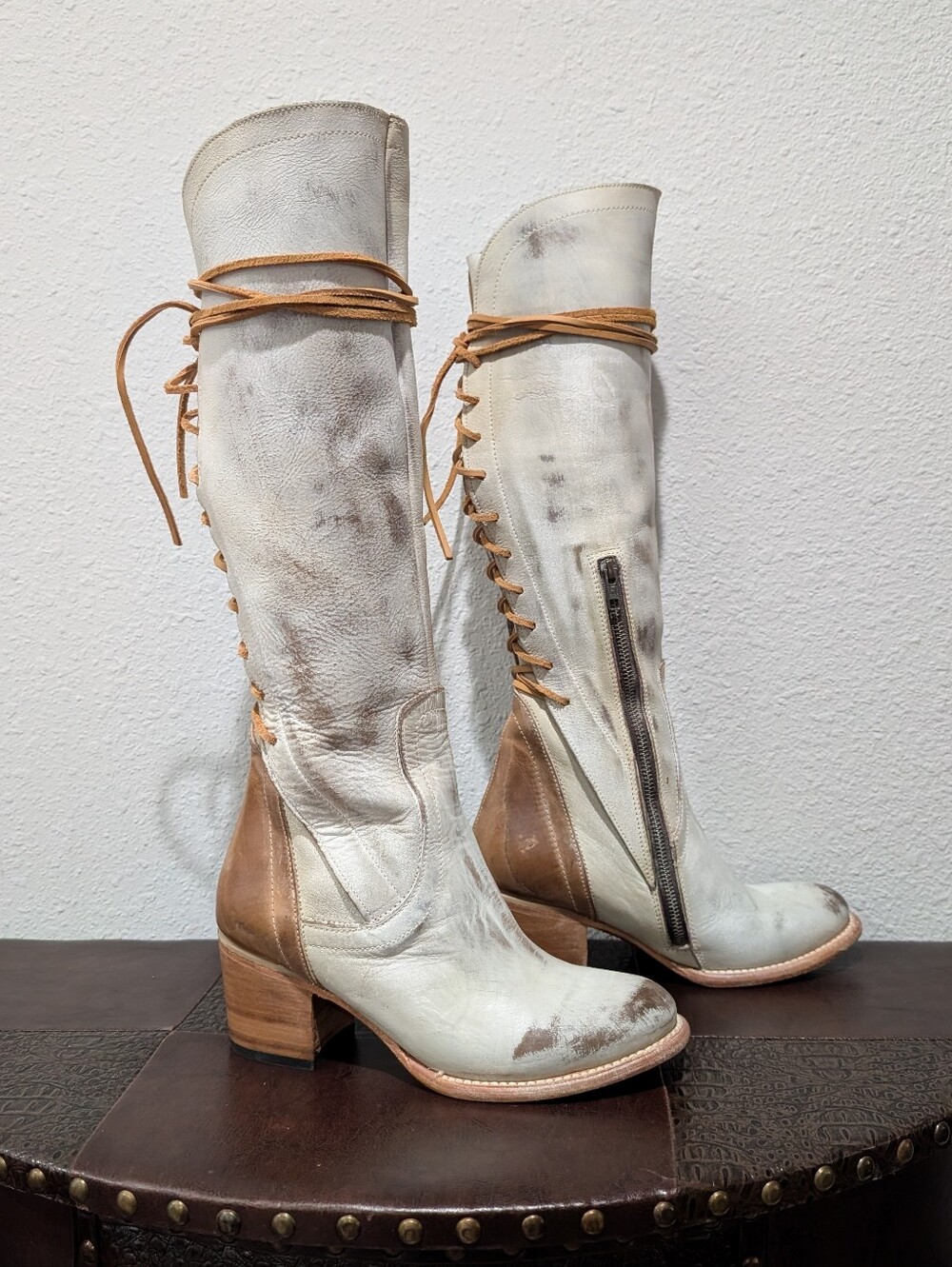 Freebird COSMO Tall Boots in Ice size 9 - Picture 16 of 16